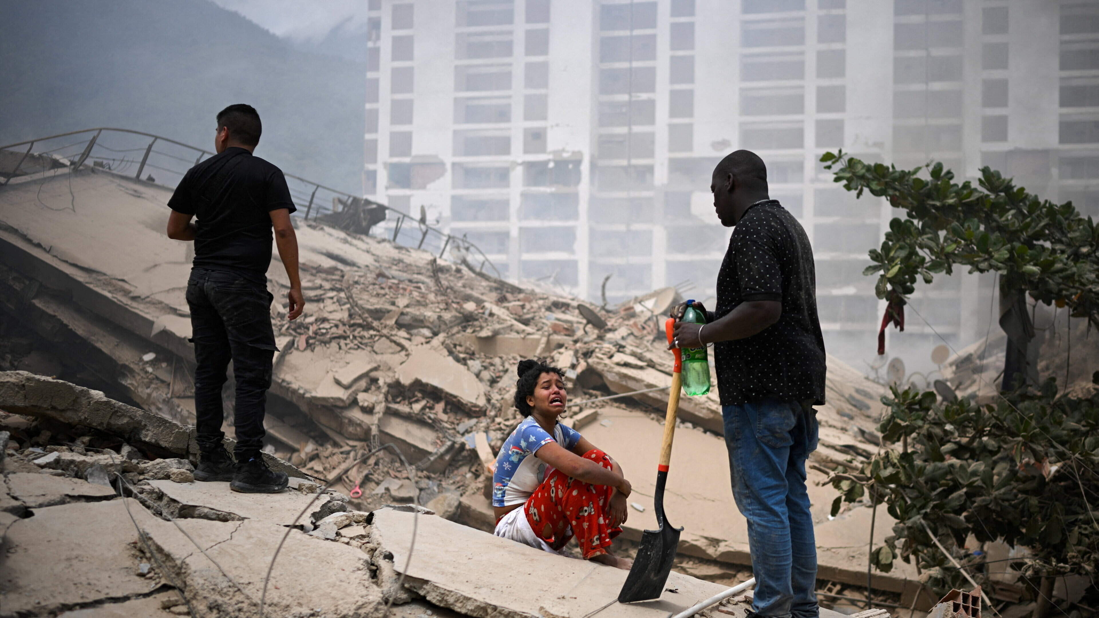 Memphis Barker: Forty seconds of chaos that left Venezuela in ruins